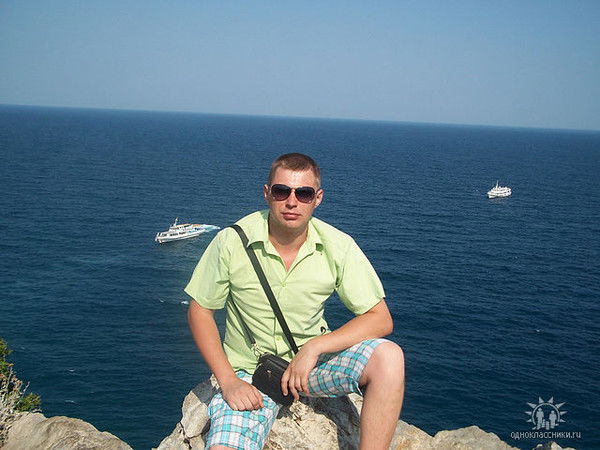 Максим Афонин