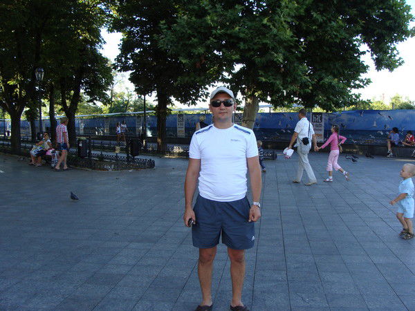 Анатолий Мельник