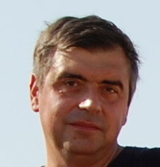 Дмитрий Жаров