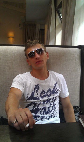 Александр Тихонов