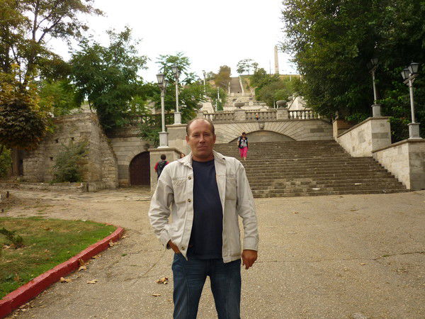 Александр Дубовой