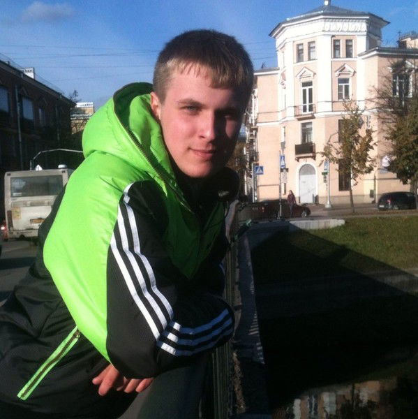 Дмитрий Бурханов