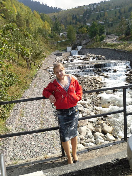 Елена Леоненко