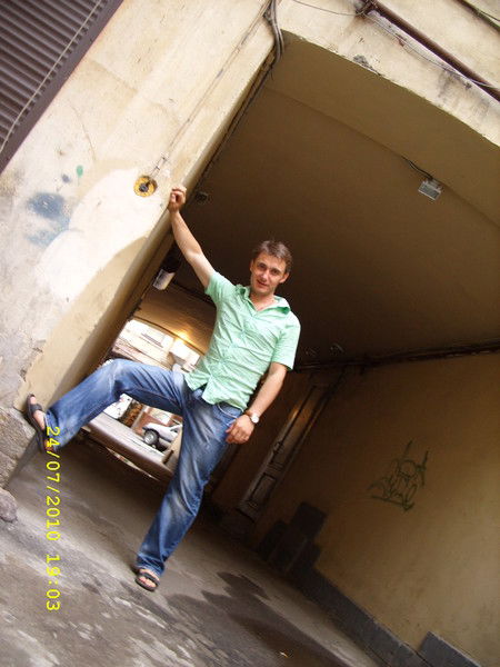 Андрей Воронин