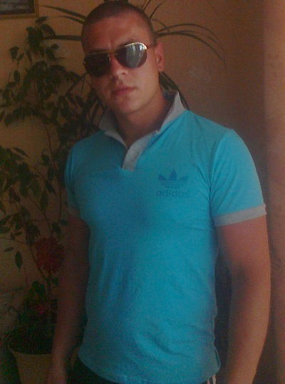 Женя Карпенко