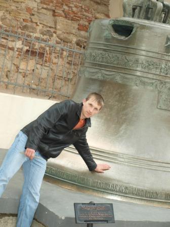 Дмитрий Лошкарев