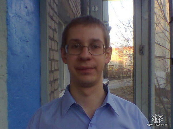 Максим Давыдов