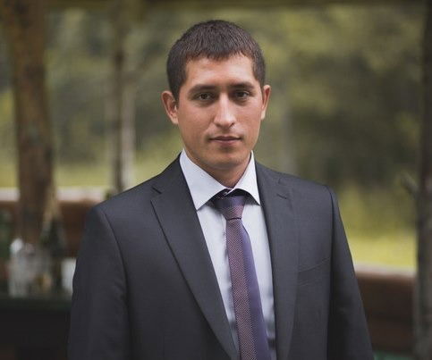 Юрий Дмитриев