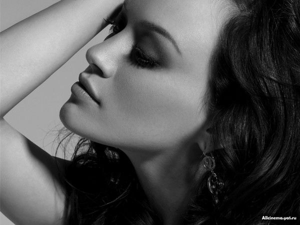 Ксения Астахова