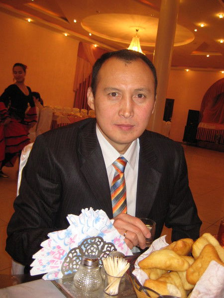 Асылхан Алибеков