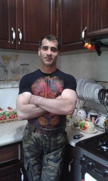 Андрей Петренко