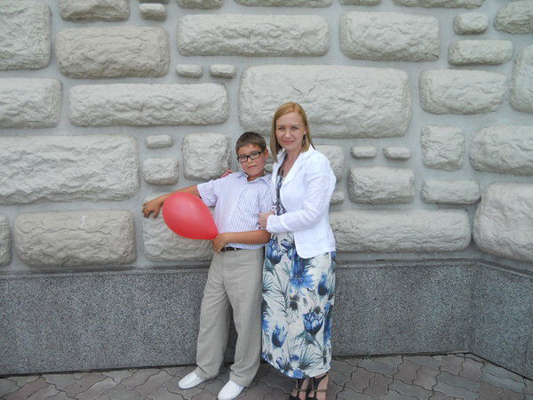 Елена Гарибян