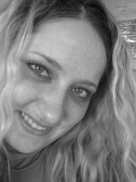 Юля Гомилка