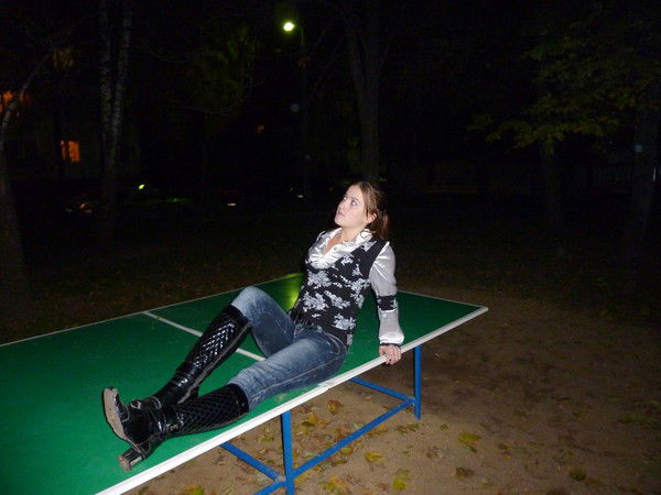 Света Бесполденова