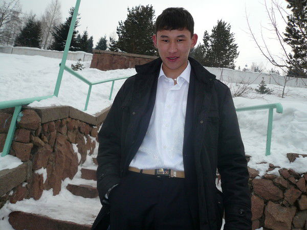 Алмаз Бекишев