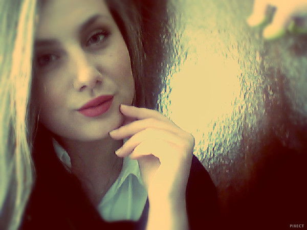 Анна Юсюмбели