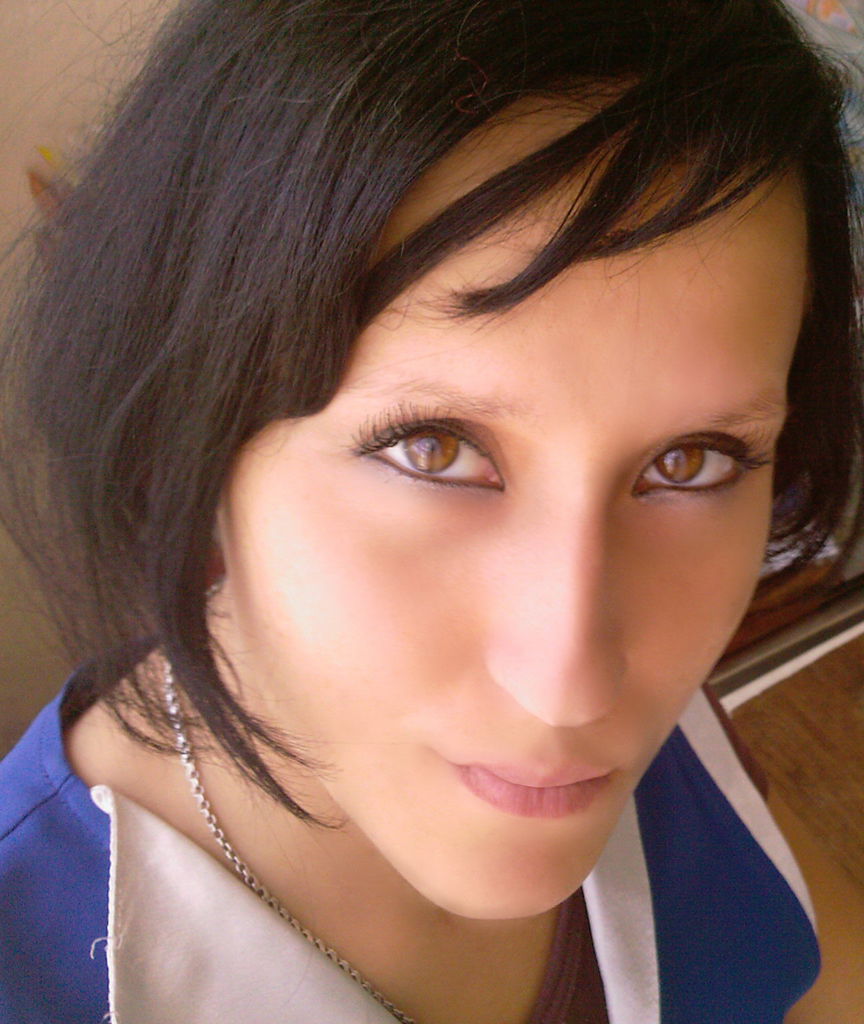 Лена Дадинская