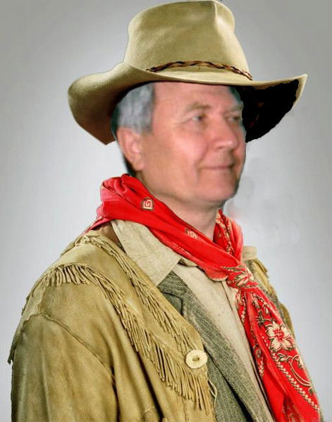 Виктор Голушко