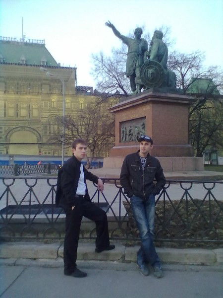 Игорь Фролов