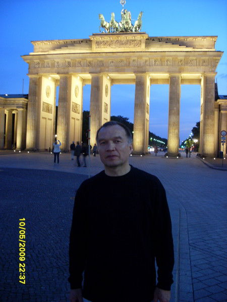 Сергей Емельянов