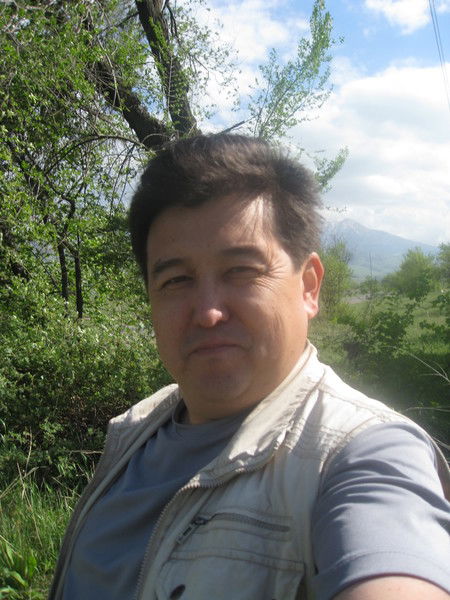 Алмаз Саргазаков