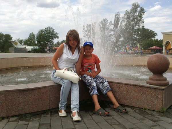 Лена Овчиникова