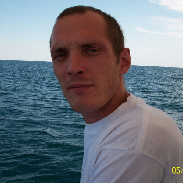 Андрей Зотов