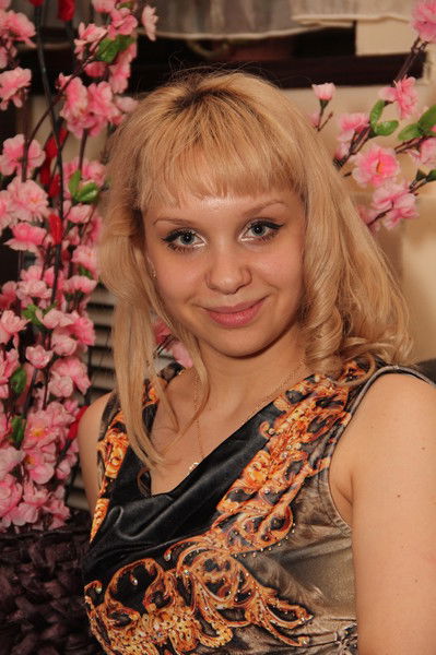 Елена Накрайникова