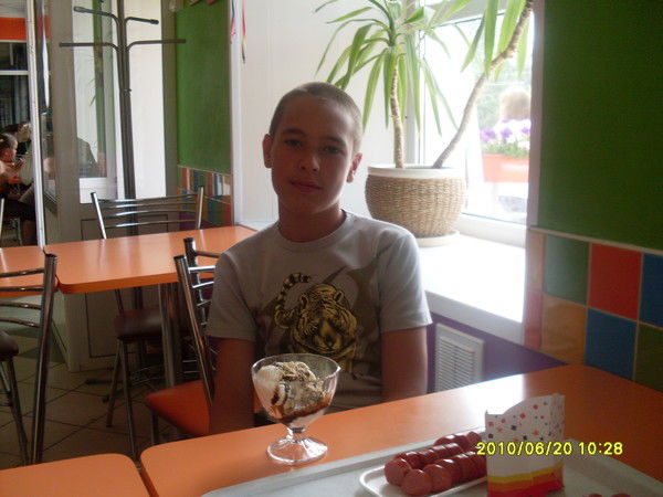 Максим Скотников