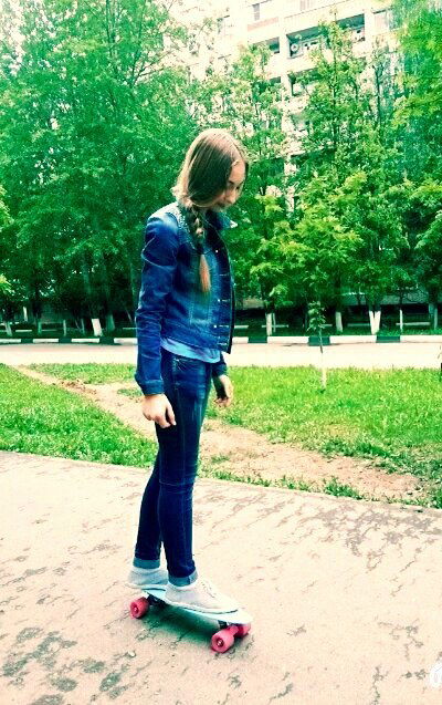 Вика Ловчикова