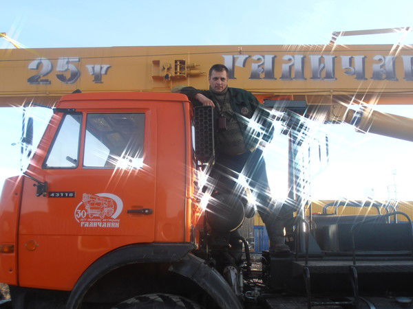 Анатолий Колобов