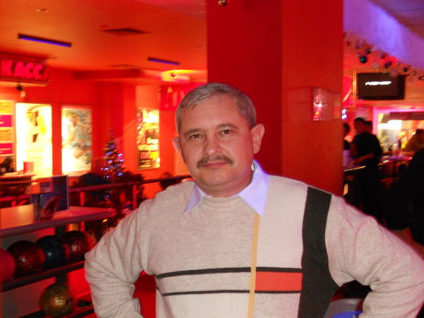 Дмитрий Лесников