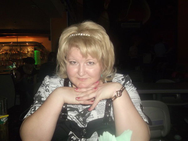 Елена Апарина