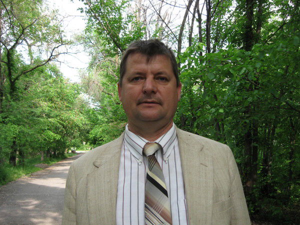 Дмитрий Комаров