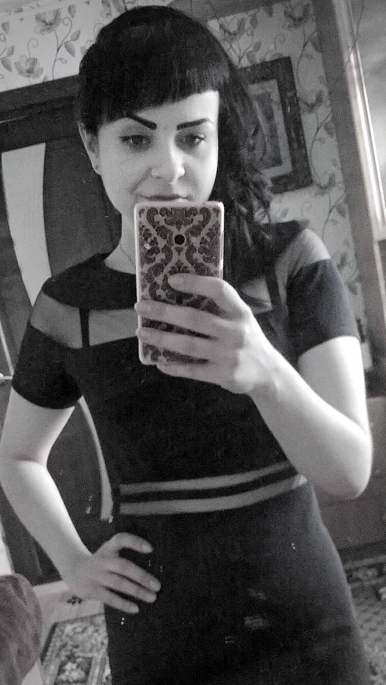 Наська Комарова