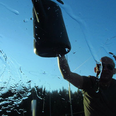 Антон Борисов