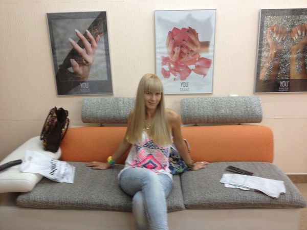 Александра Абакумова