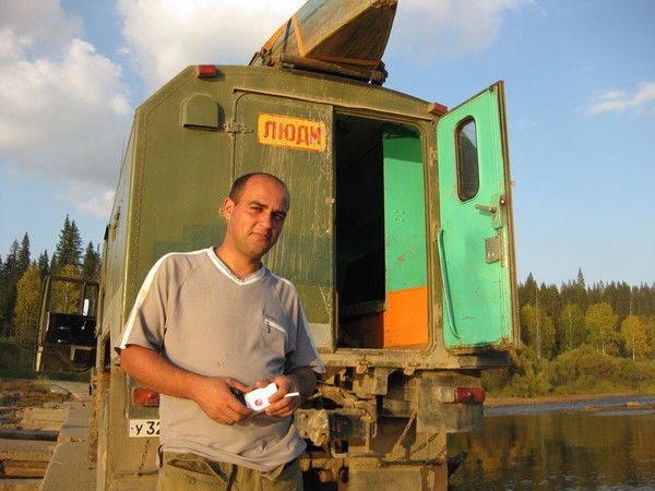 Вячеслав Тихонов