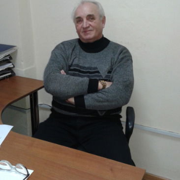 Александр Секачёв