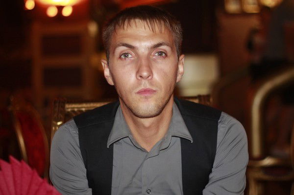 Михаил Тихонов