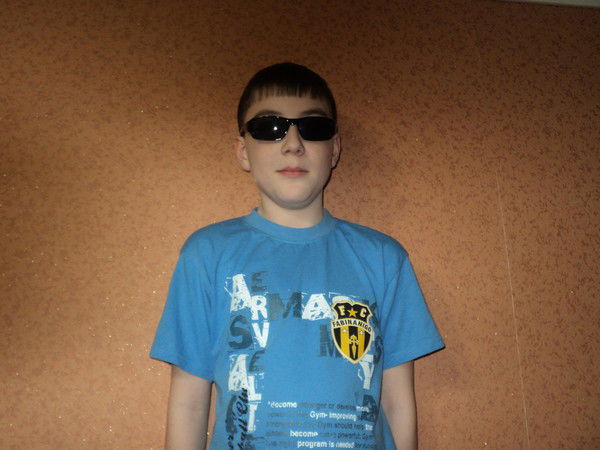 Виктор Карнеев