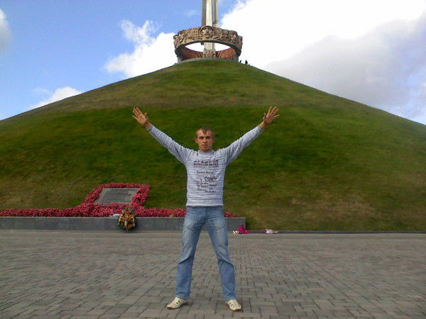 Николай Янес