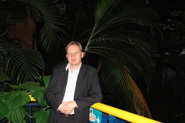 Олег Коломиец