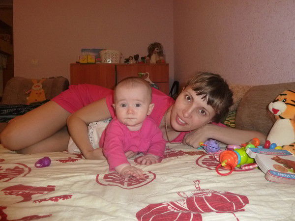 Анна Мукомолова