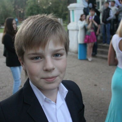 Артём Тарасенко