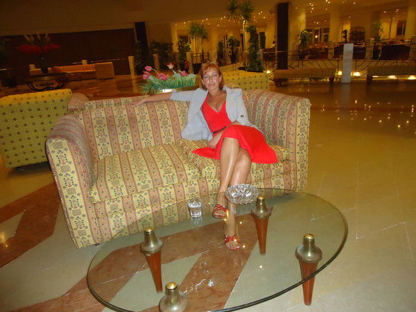 Елена Тихомирова