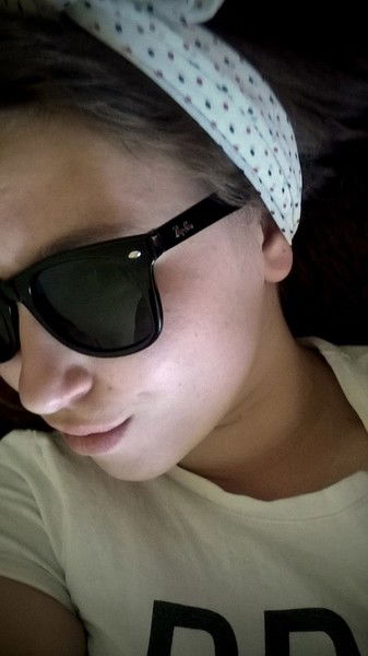 Марина Попова