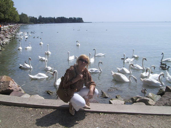 Неля Степанова