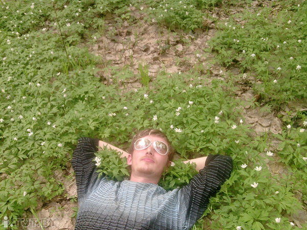 Женя Конухов