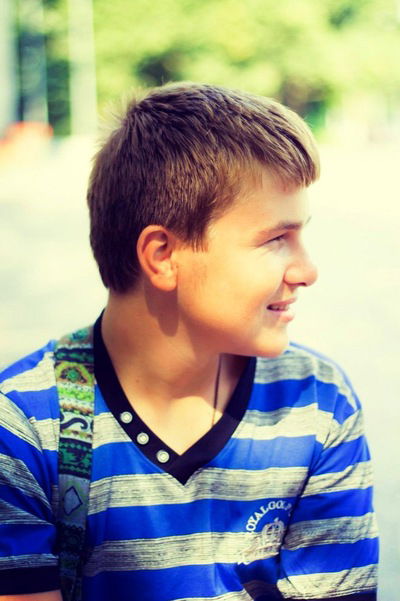 Паша Старенков